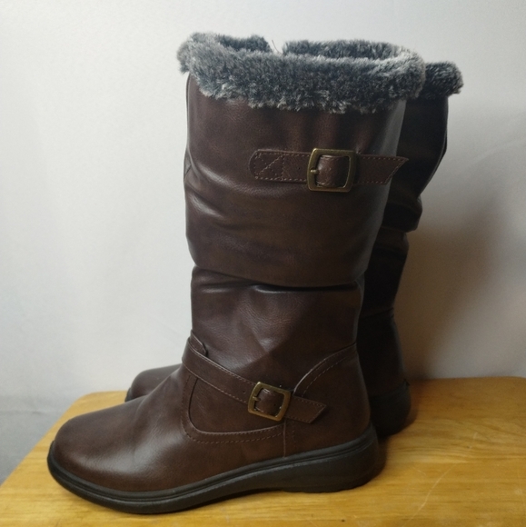Ingaro women's size 8 Brown tall boots with faux fur - Picture 4 of 8